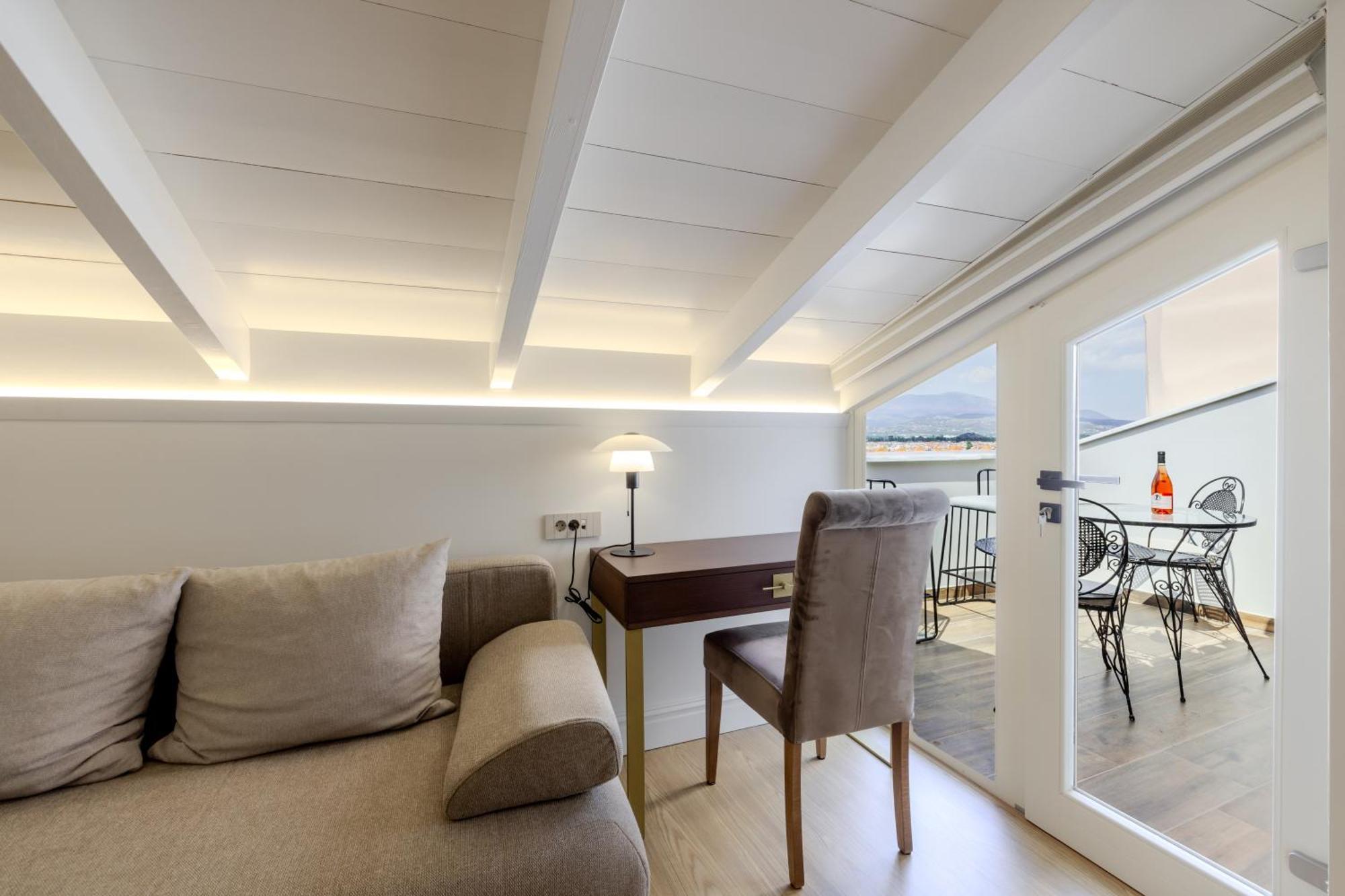 Nafplion Comfy Suites Ngoại thất bức ảnh