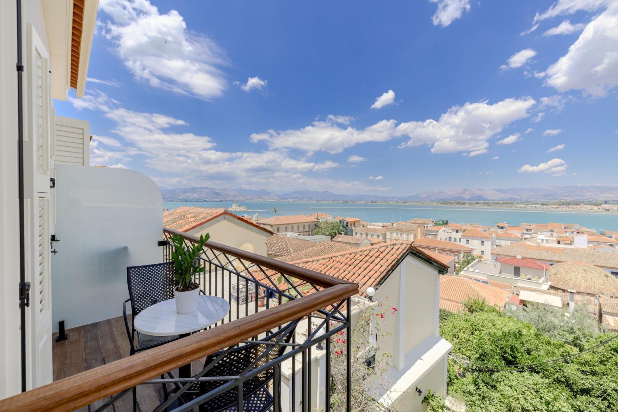 Nafplion Comfy Suites Ngoại thất bức ảnh