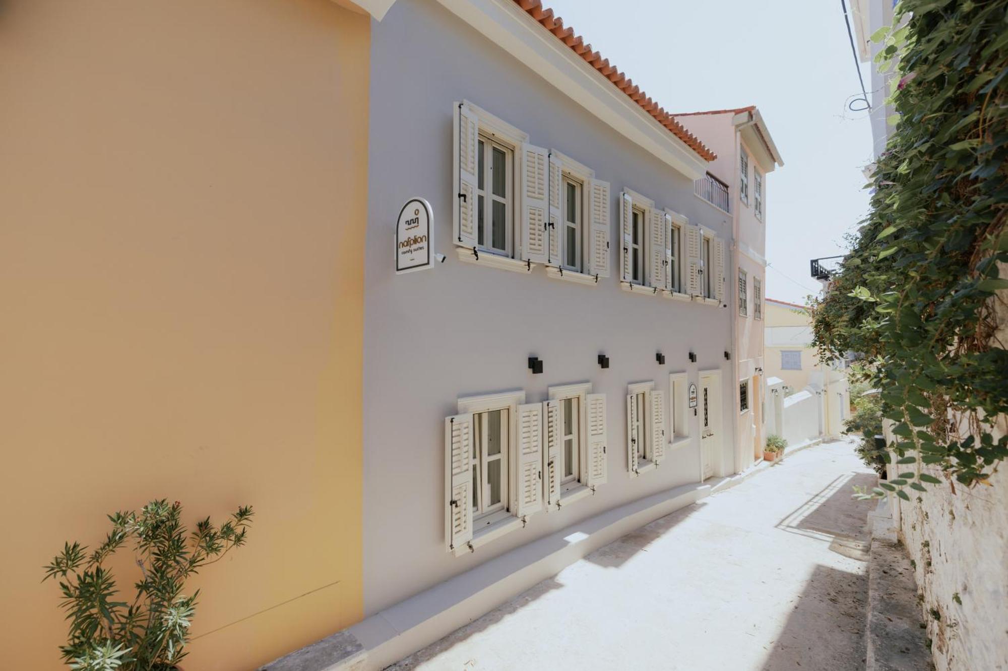 Nafplion Comfy Suites Ngoại thất bức ảnh