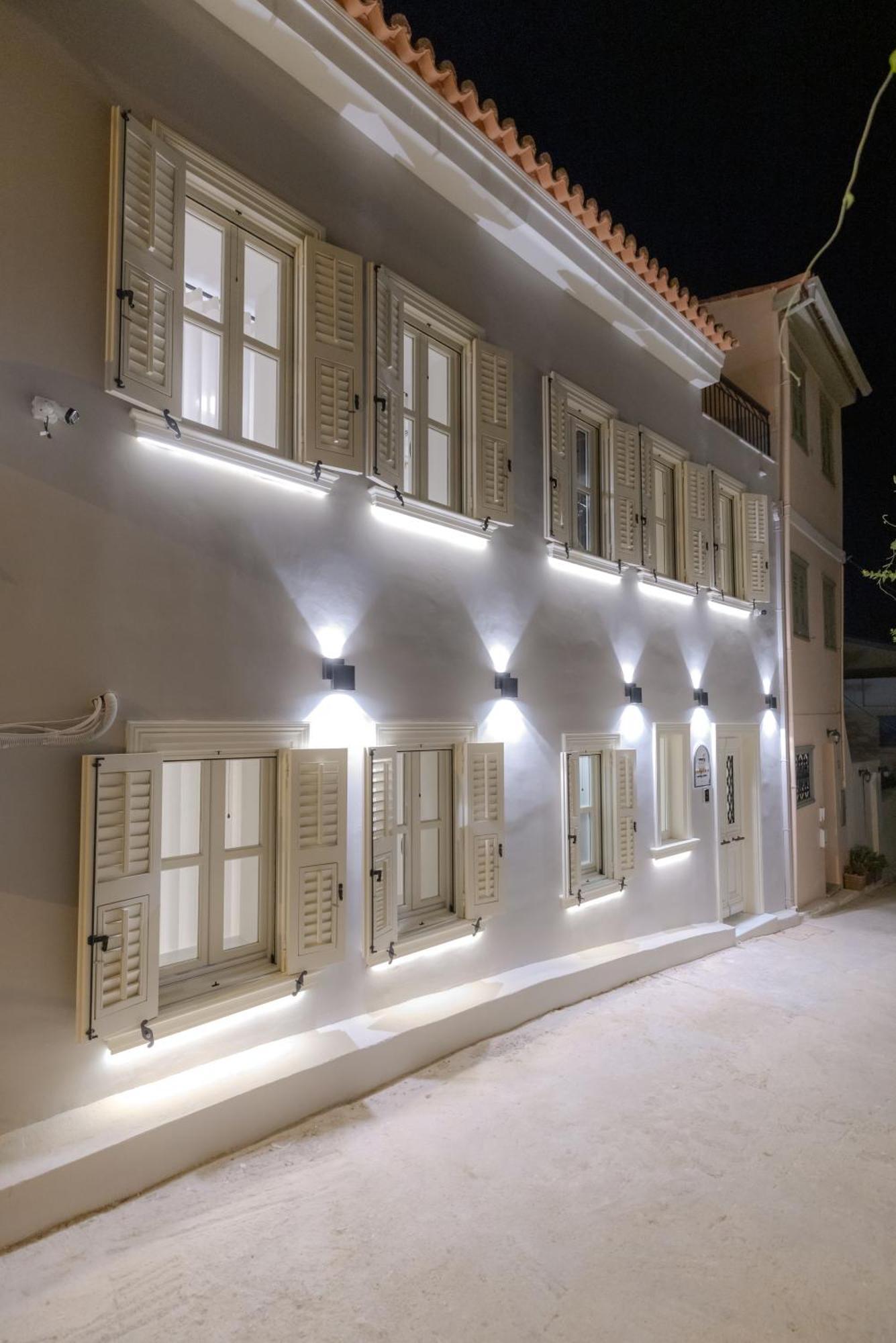 Nafplion Comfy Suites Ngoại thất bức ảnh